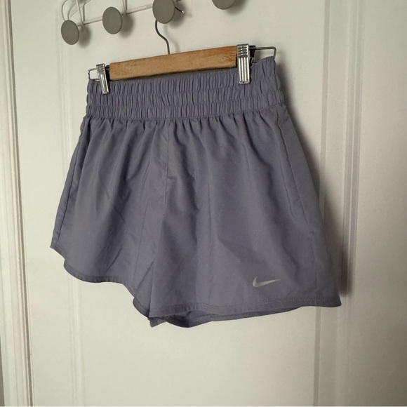 Nike shorts size M - Picture 3 of 5